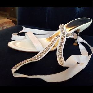 Karen Millen White Rhinestone Sandals New In Box 9